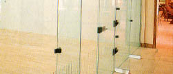 racquetball-movable-glass-walls-systems